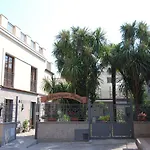 Pace Hotel