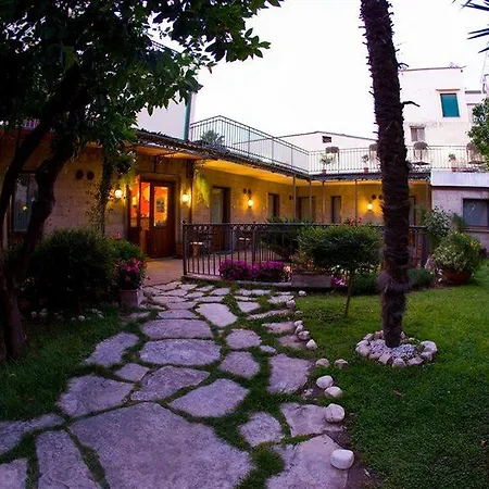 Pace מלון פומפיי