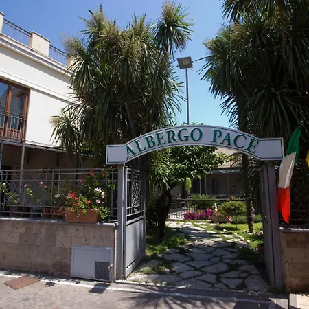 Pace מלון פומפיי