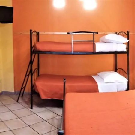 Hotel Pace *